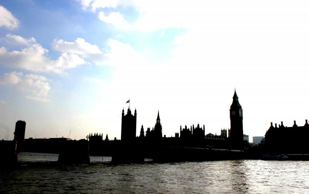 Palácio de Westminster: a imponente morada do Big Ben