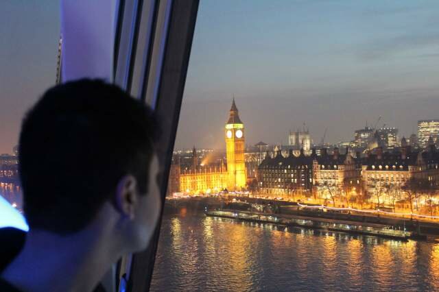 Vídeo: London Eye à noite