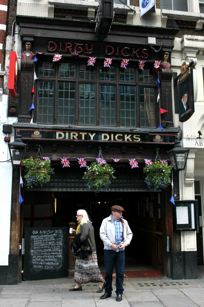 Pub: Dirty Dicks