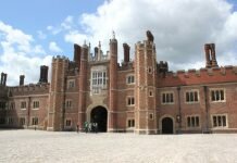 Conheça os (nem tão) bobos da corte