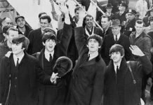 The_Beatles_in_America_publico